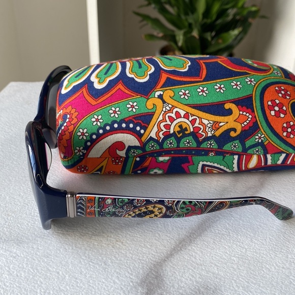 VERA BRADLEY main image 7